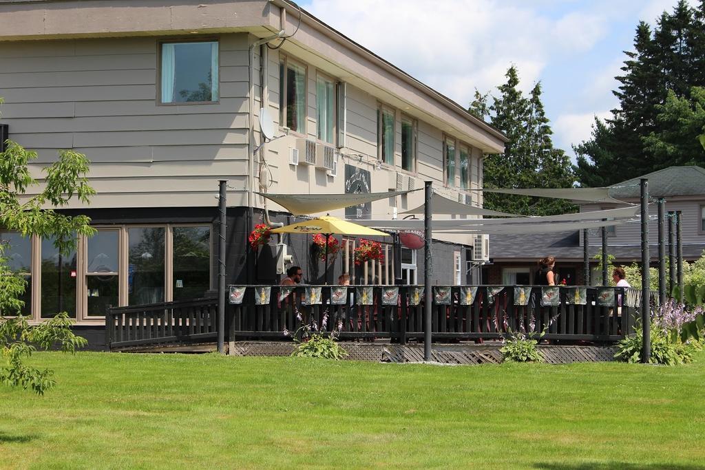The Fort Nashwaak Motel Φρεντέρικτον Εξωτερικό φωτογραφία